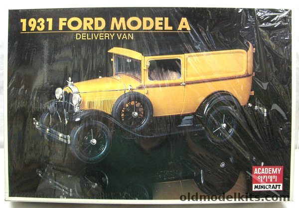 Minicraft 1/16 1931 Ford Model A Delivery Van, 1532 plastic model kit